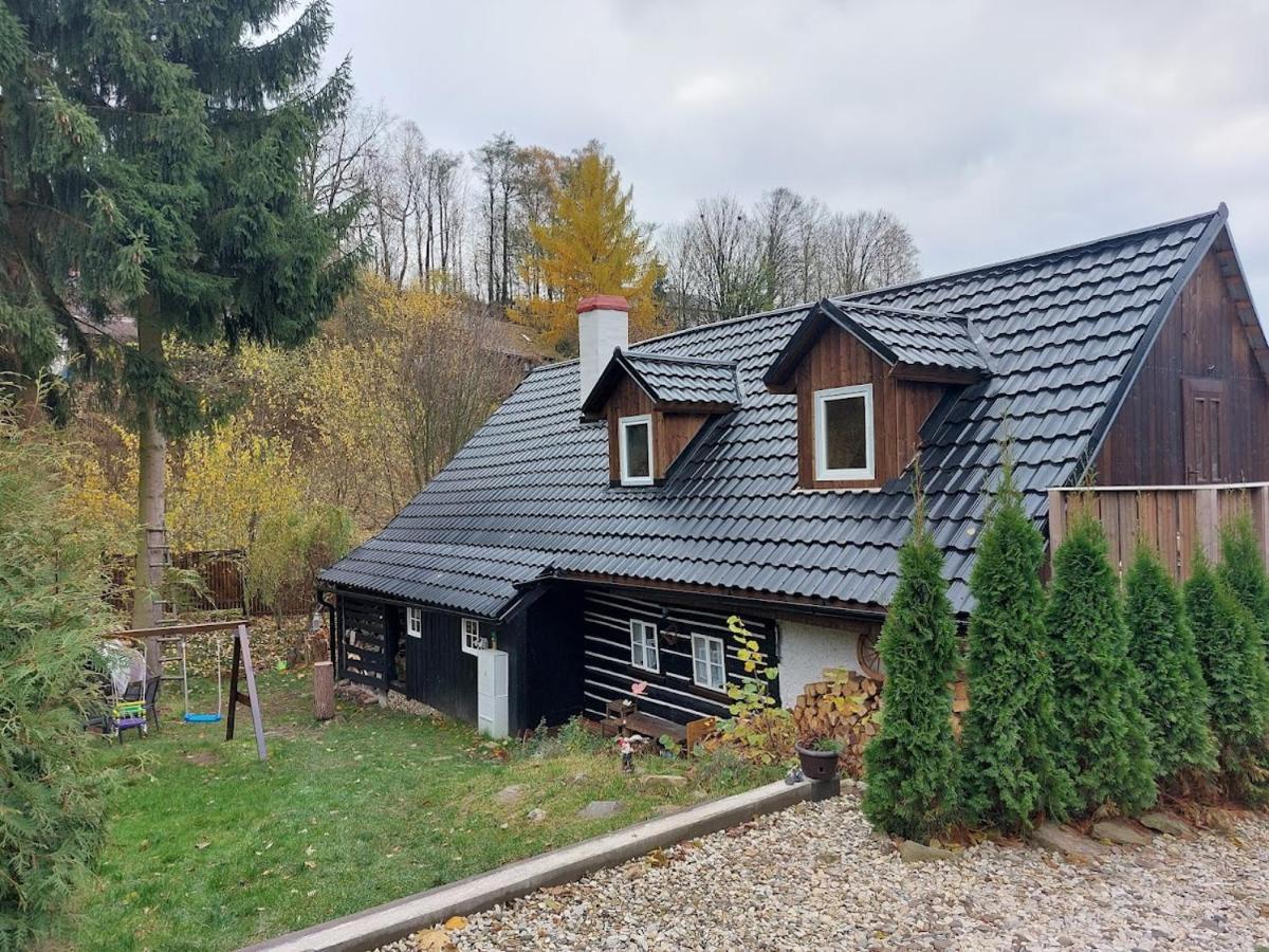 Roubenka U Potoka Vyprachtice Villa Luaran gambar