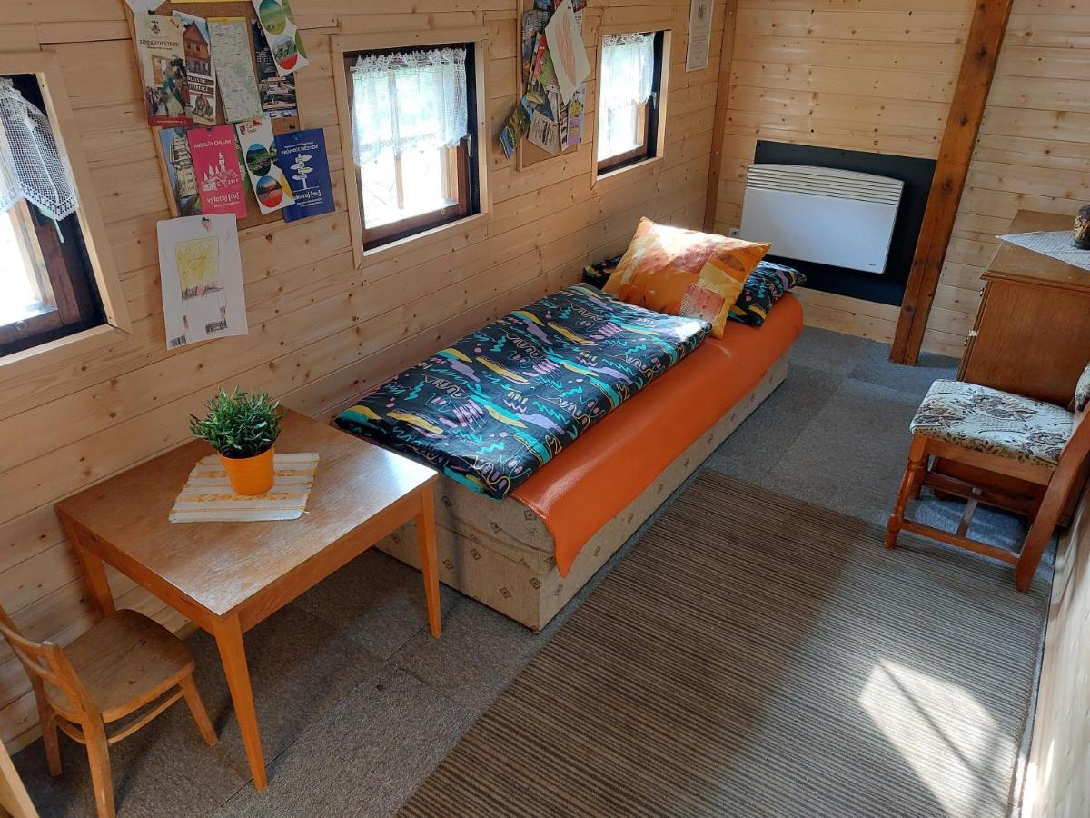 Roubenka U Potoka Vyprachtice Villa Luaran gambar