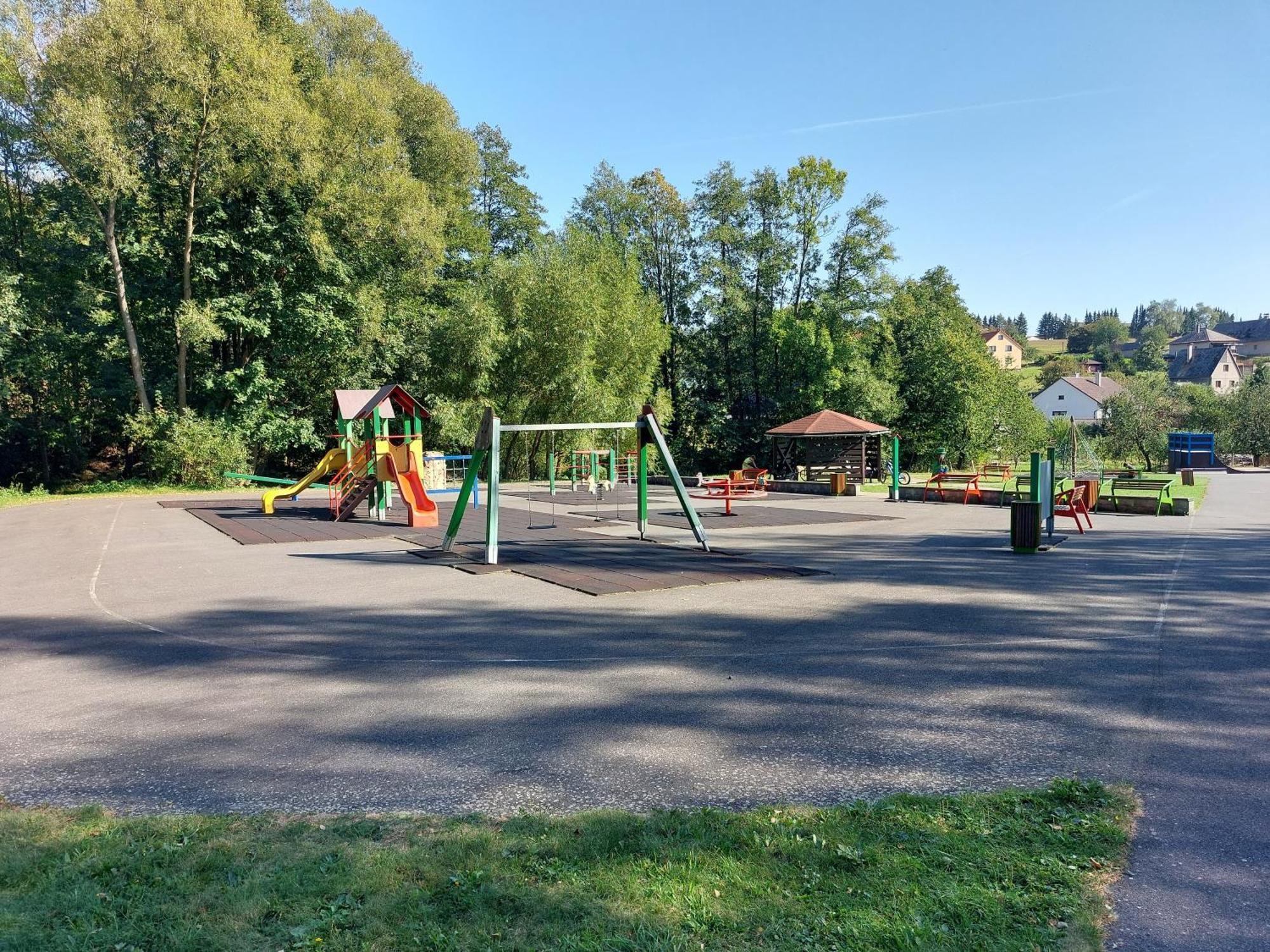 Roubenka U Potoka Vyprachtice Villa Luaran gambar